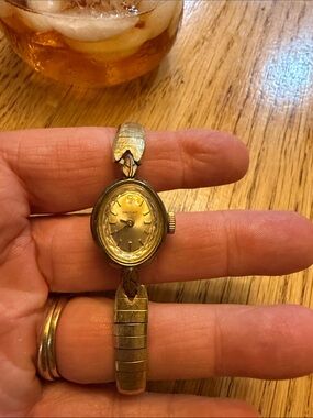 Vintage Gold-Tone Women's Watch Bracelet